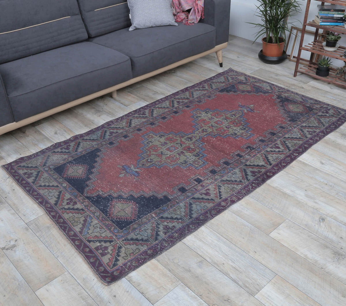 Aklim - Tribal Anatolian Vintage Rug