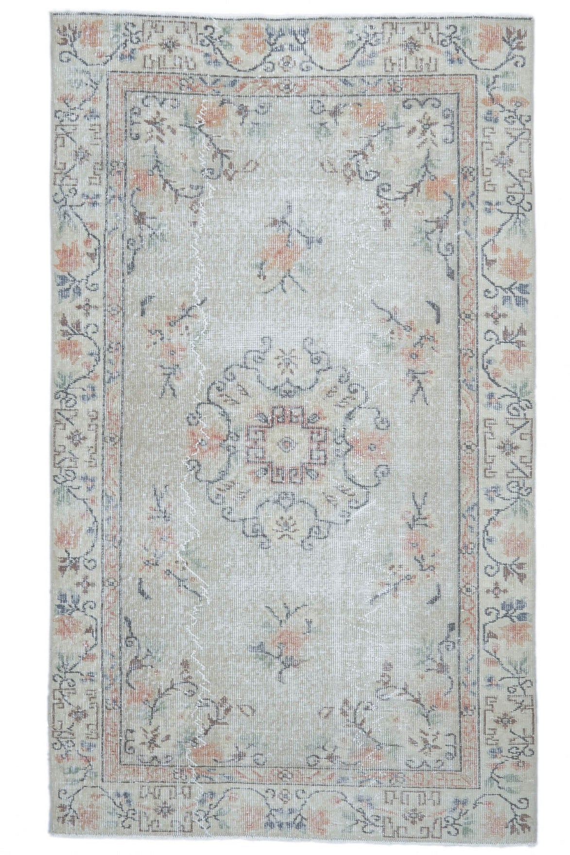 Alaia - Oriental Motifs Turkish Vintage Rug