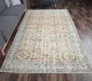 Anadolu kökenli çiçek desenli el dokuma vintage halı, 171x284 cm