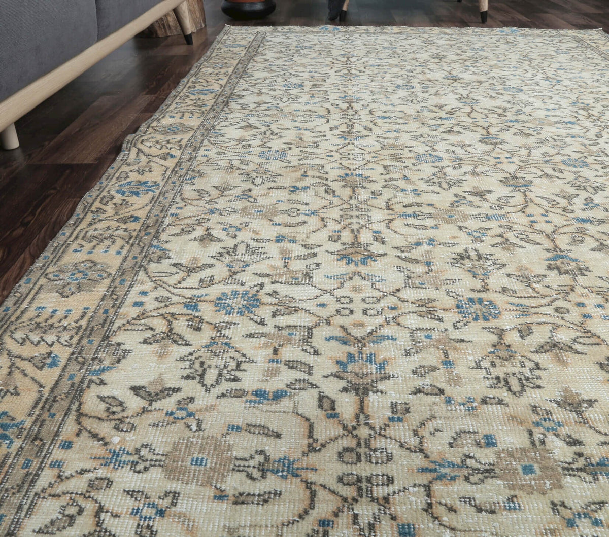 Aysun - Housewarming Vintage Hereke Rug