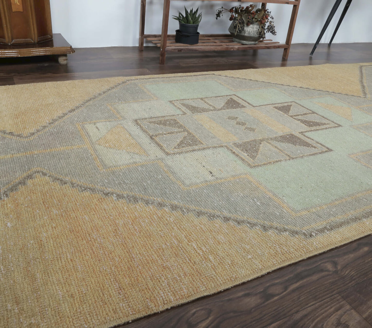 Bengu - Oriental Runner Rug
