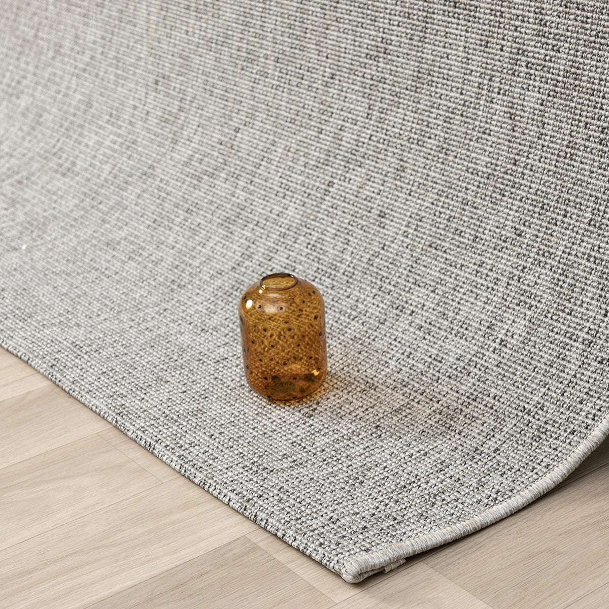 Gri Dokuma Görünümlü Modern Halı