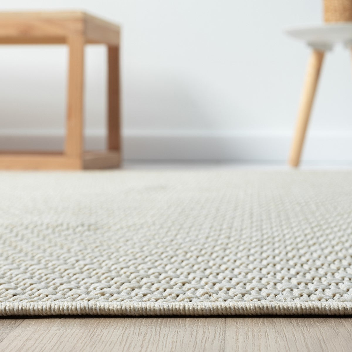 Krem Beyaz Hasır Dokulu Modern Halı