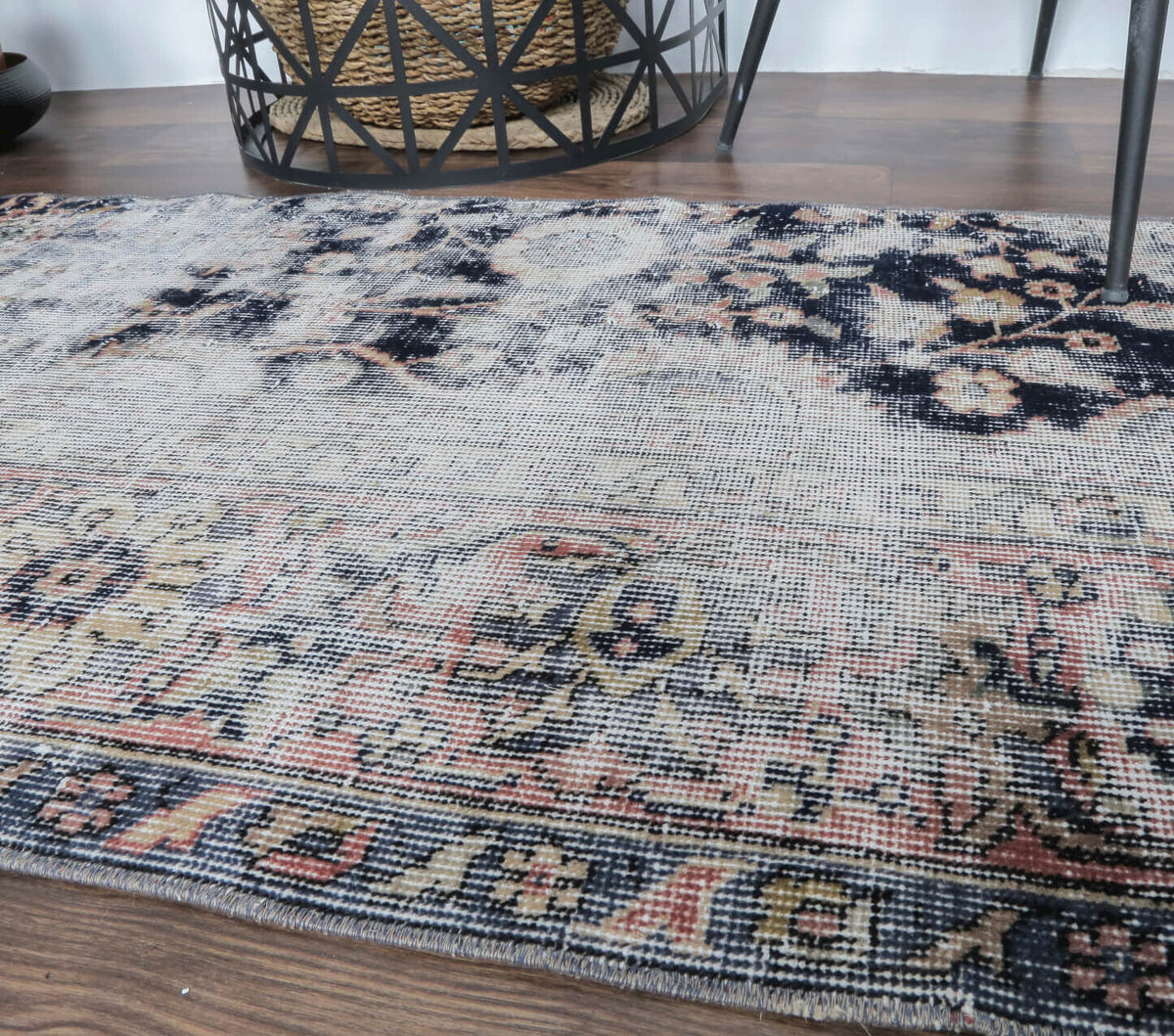 Dilnishin - Distressed Anatolian Runner Rug