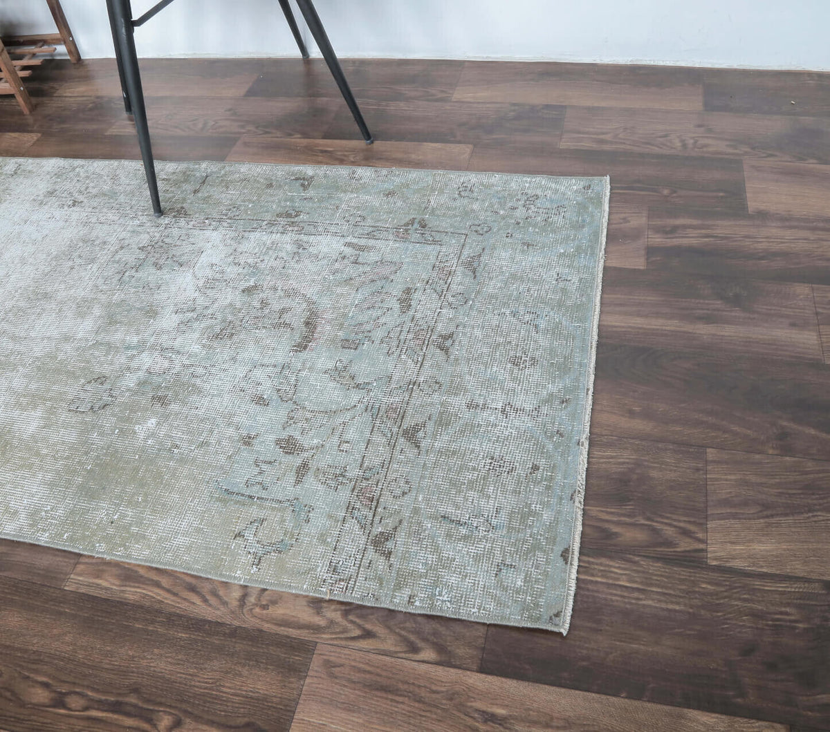 El yapımı vintage yolluk 86x318 cm tribal desenli yün - yakın çekim doku detayı