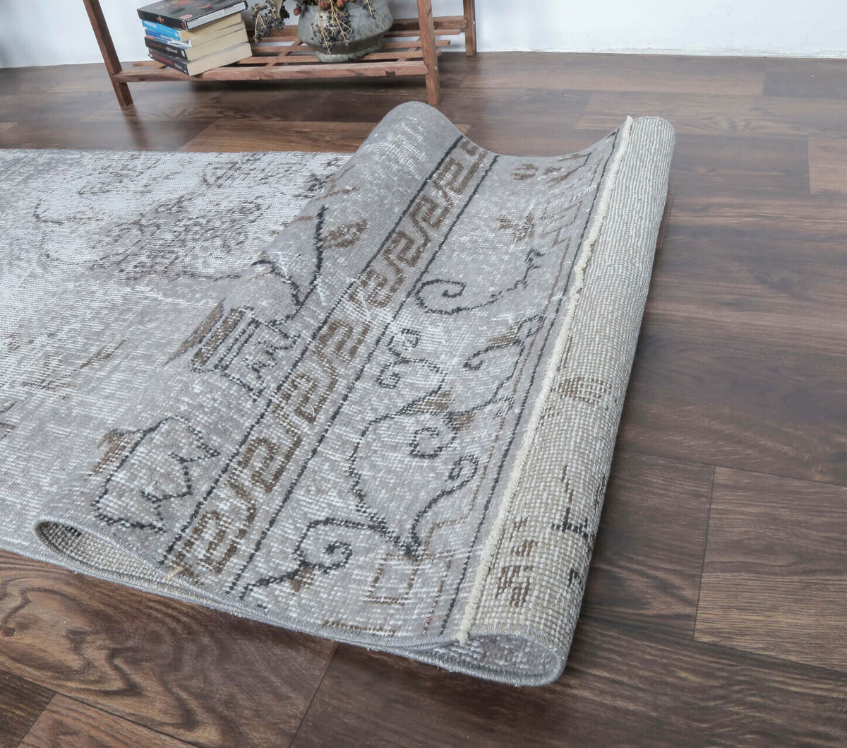 El yapımı vintage yolluk 76x315 cm çiçek desenli desenli yün - üstten görünüm