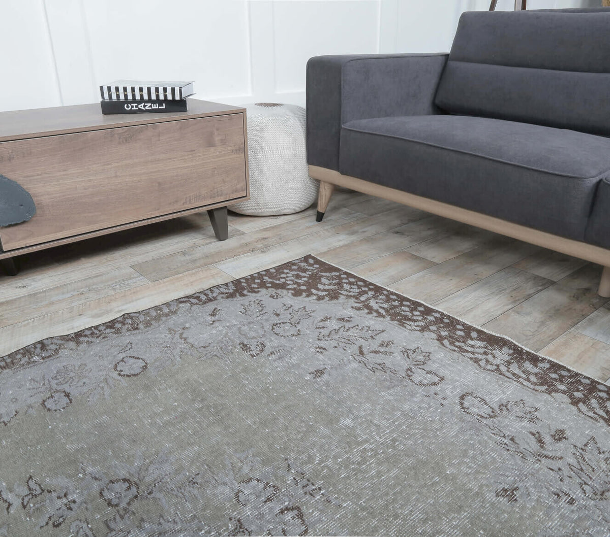 Giovanna - Vintage Gray Area Rug