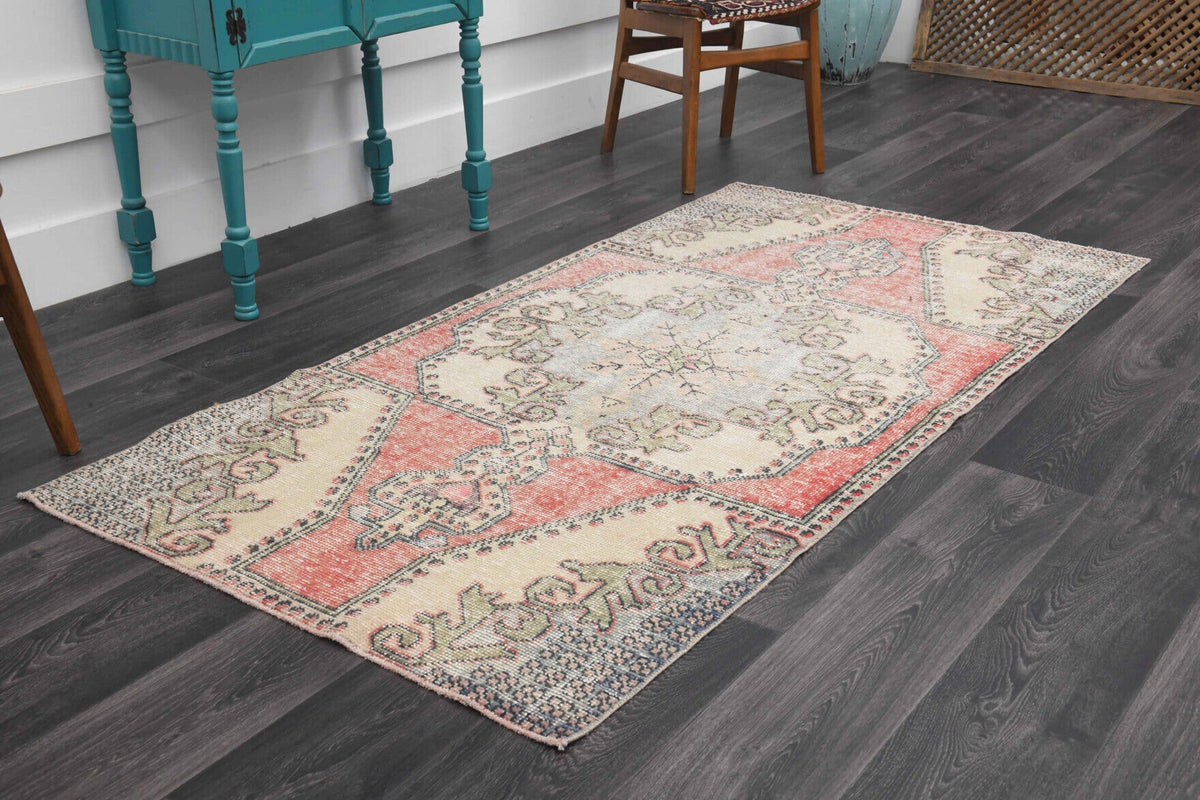 Oriental Vintage Indoor Oushak Carpet