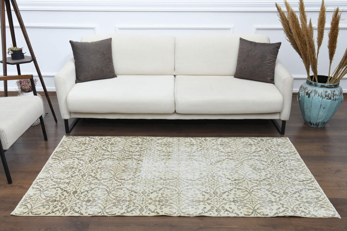 Handmade Vintage Floral Oushak Rug