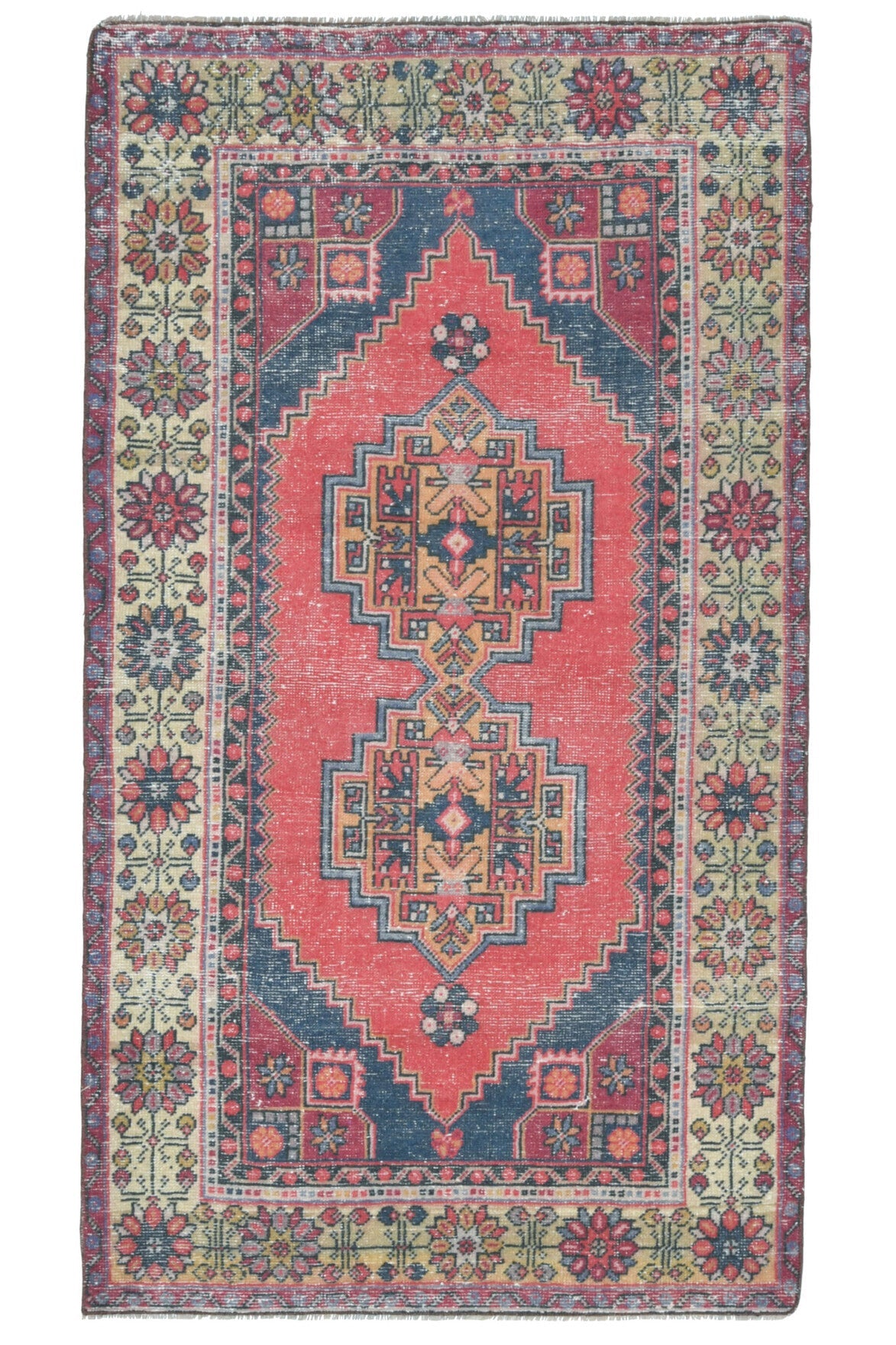 111x201 cm kırmızı ve pembe oryantal desenli el dokuma vintage halı – üstten tam görünüm