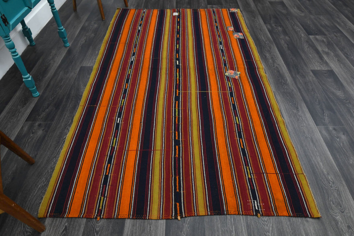 5&prime; x 8&prime; Handmade Vintage Kilim Area Rug