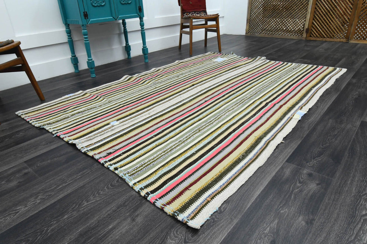 Oryantal desenli el dokuma vintage kilim – bej, gri ve kahverengi tonlarda yün dokuma