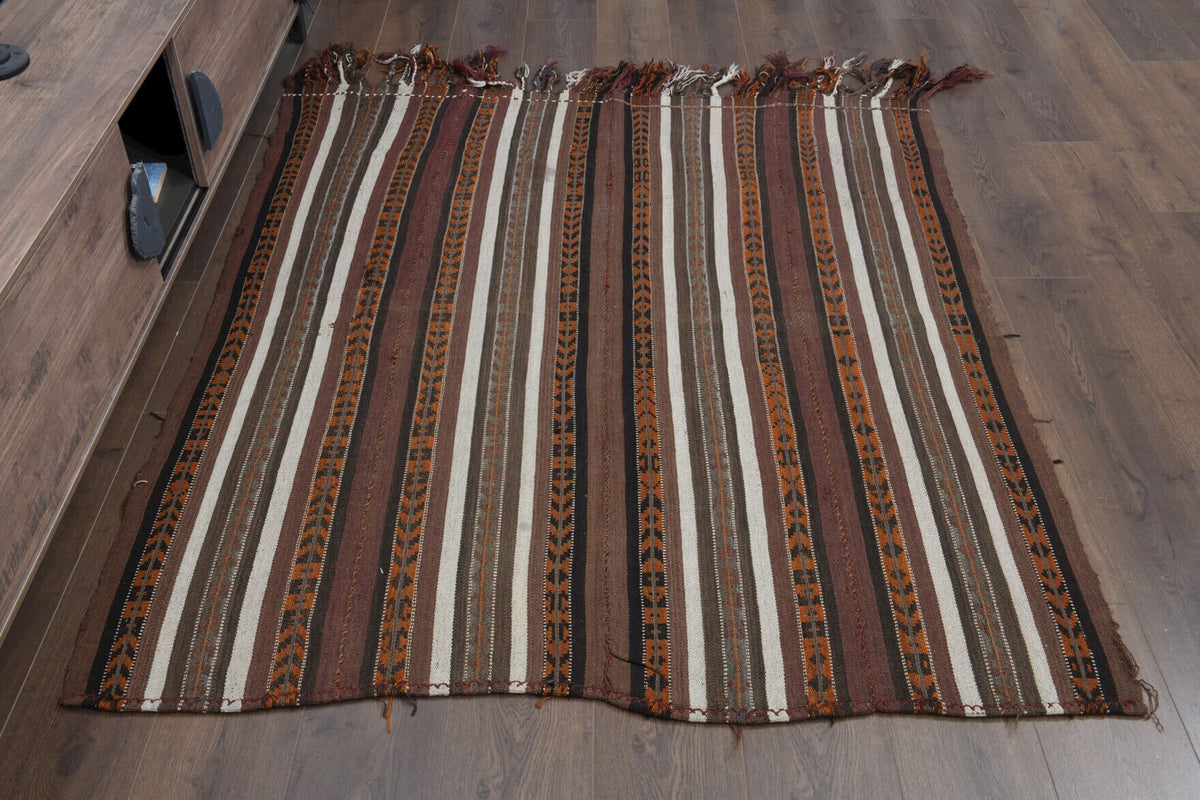 1960'lardan Anadolu kökenli oryantal desenli el dokuma vintage kare kilim, 155x177 cm