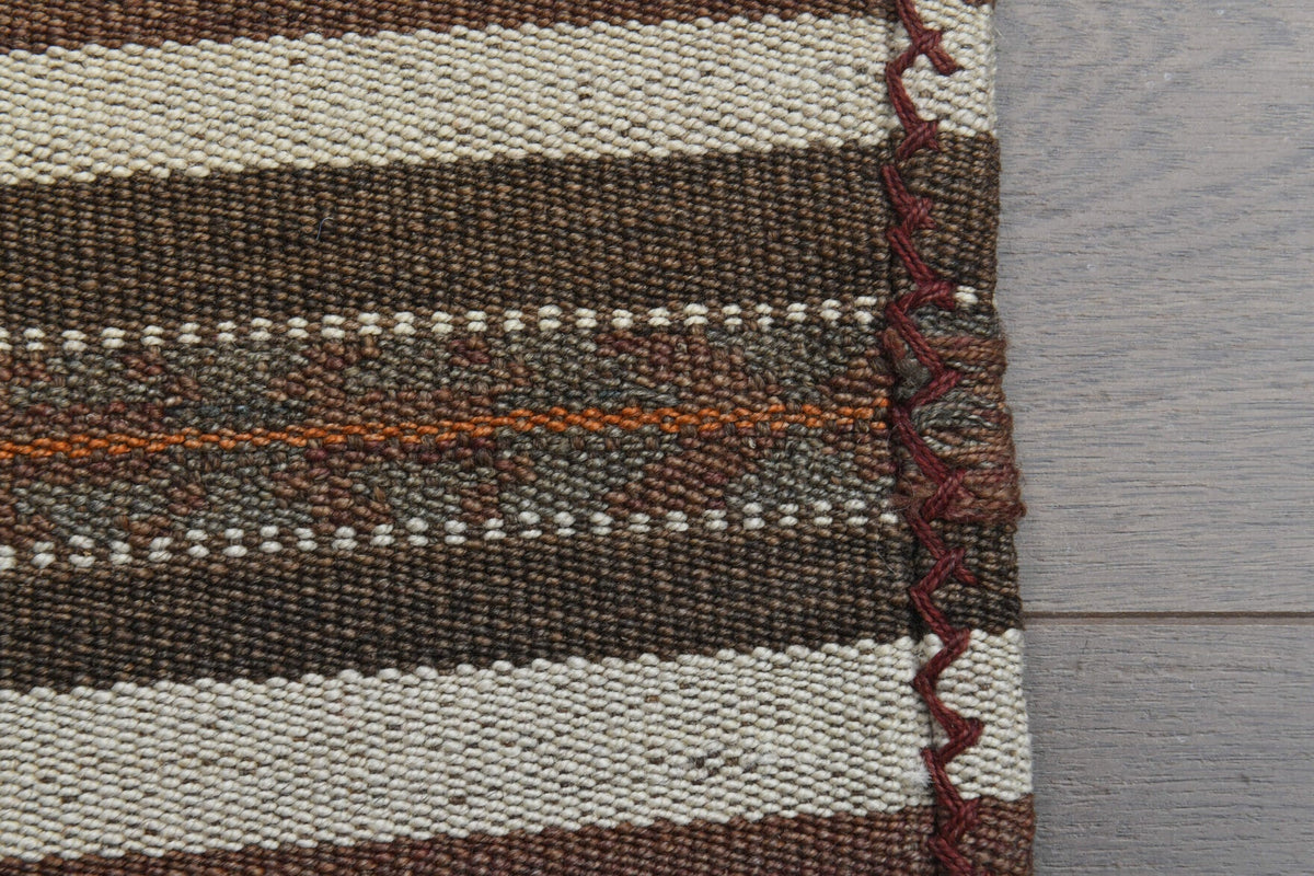 Tek parça el dokuma vintage kare kilim 155x177 cm (2,74 m²) – Pera Halı