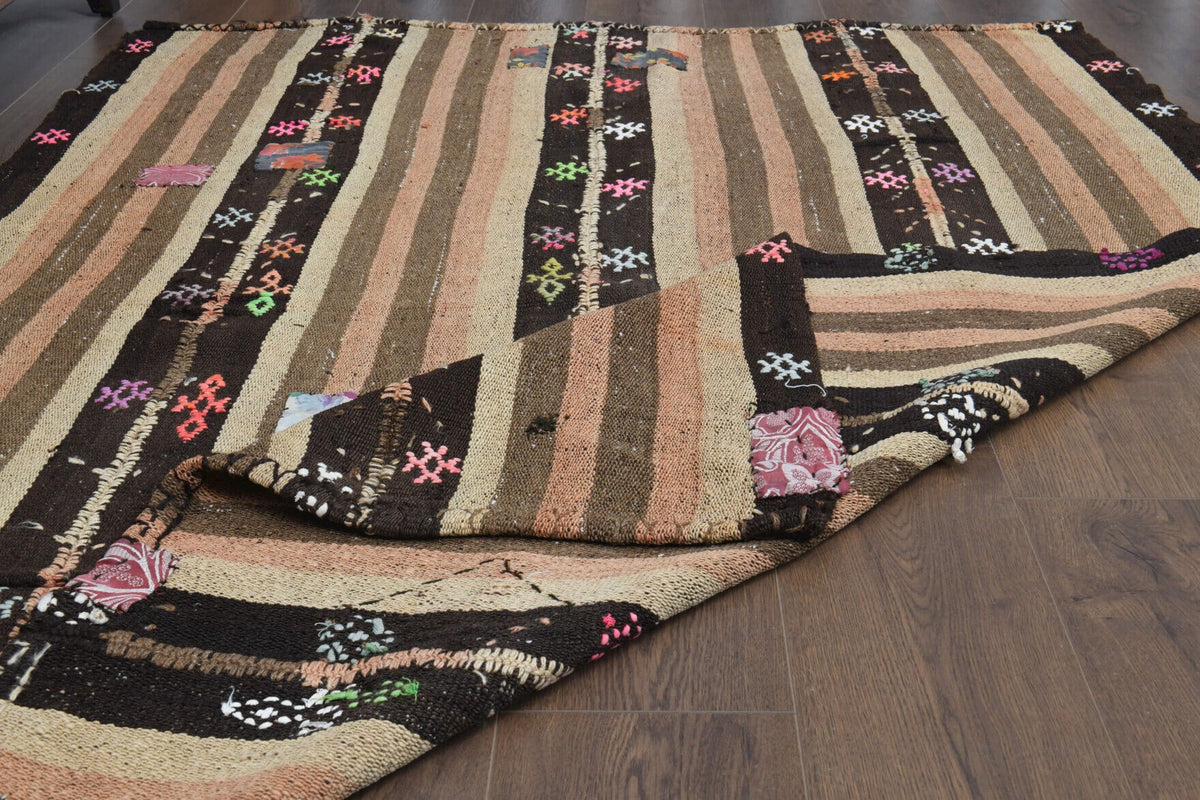 Anadolu kökenli el dokuma kilim – 1960'lar üretimi, oryantal desenli