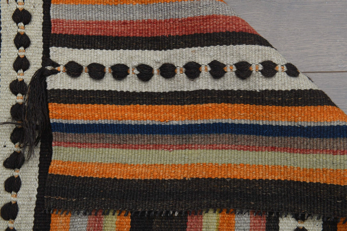 Turuncu, kahverengi ve kırmızı renkli el dokuma vintage kilim, %100 yün dokuma