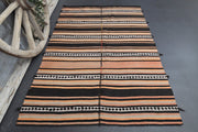 1960'lardan Anadolu kökenli oryantal desenli el dokuma vintage kilim, 140x210 cm