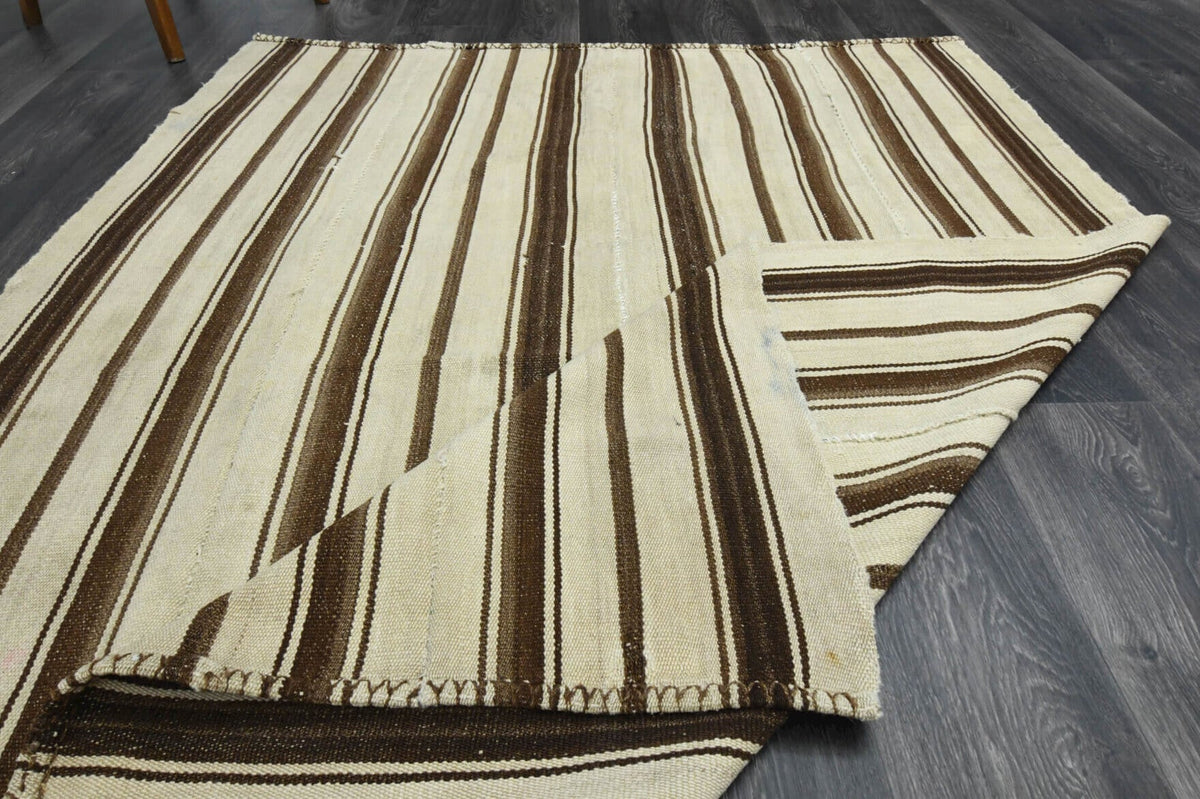 Pera Halı tek parça koleksiyonu: oryantal desenli el dokuma vintage kilim, bej, turuncu ve kahverengi