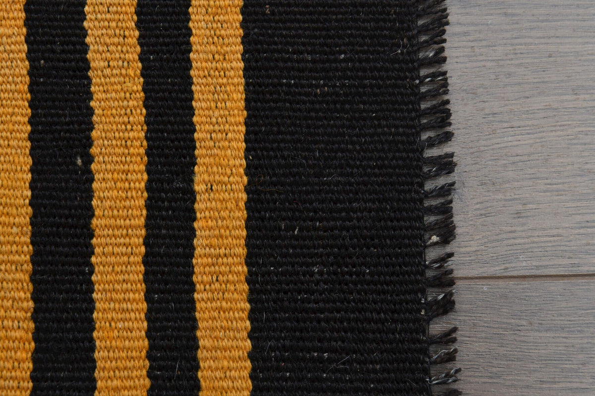 El dokuma vintage kilim 128x146 cm, 2 mm hav, %100 yün