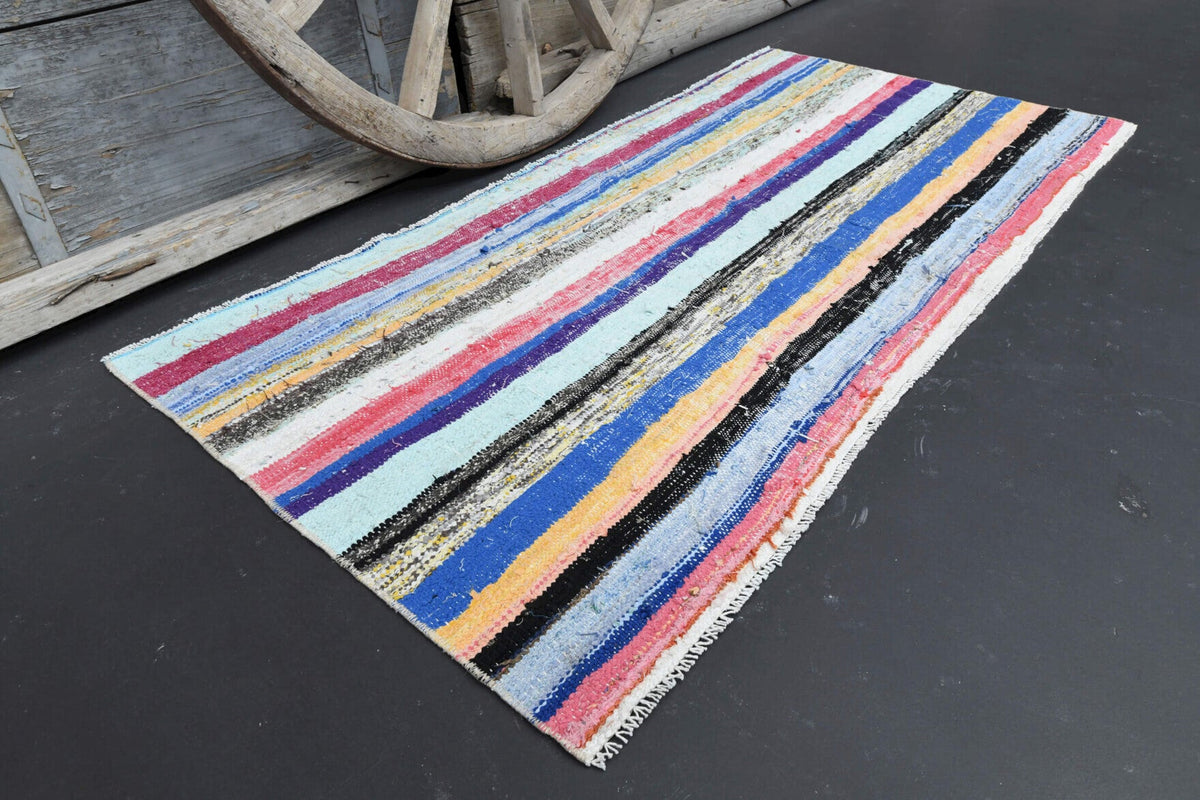 Tek parça el dokuma vintage kilim 86x175 cm (1,5 m²) – Pera Halı