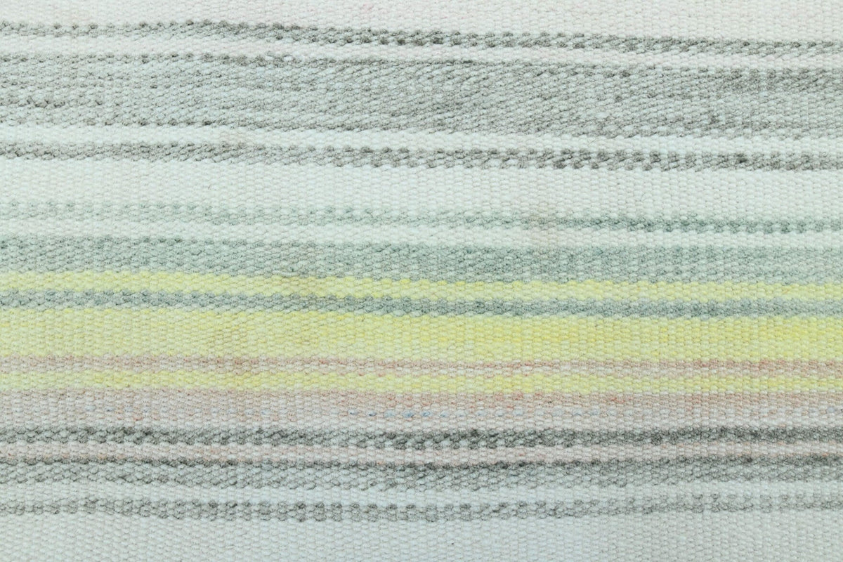 Vintage kilim 147x217 cm – bej ve yeşil çizgili, el dokuma