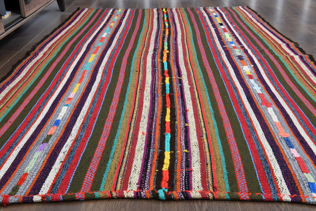 Çizgili el dokuma vintage kilim – pembe, kırmızı ve turuncu tonlarda yün dokuma