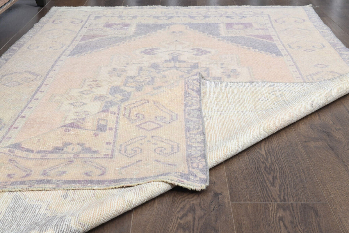 Tek parça el dokuma vintage halı 125x202 cm (2,52 m²) – Pera Halı