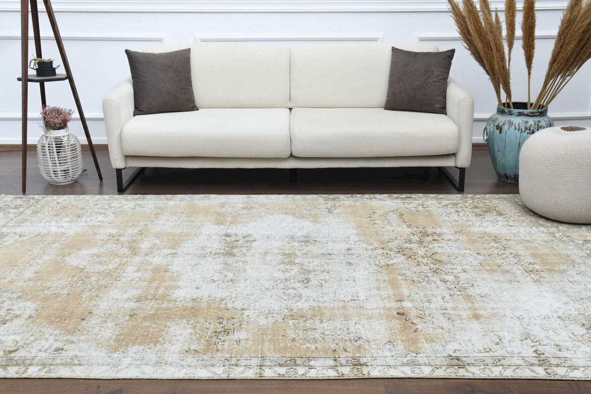 El yapımı vintage halı 183x305 cm yün - ışık altında renk detayı