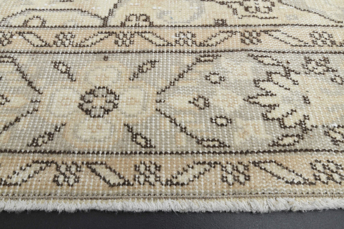 El yapımı vintage halı 183x305 cm oryantal desenli yün - yakın çekim doku detayı