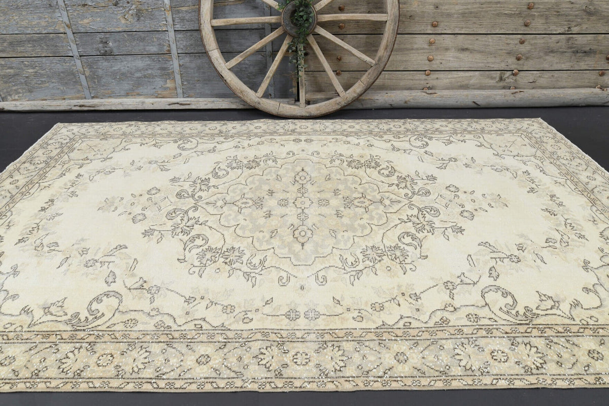 El yapımı vintage halı 183x305 cm oryantal desenli yün - üstten görünüm