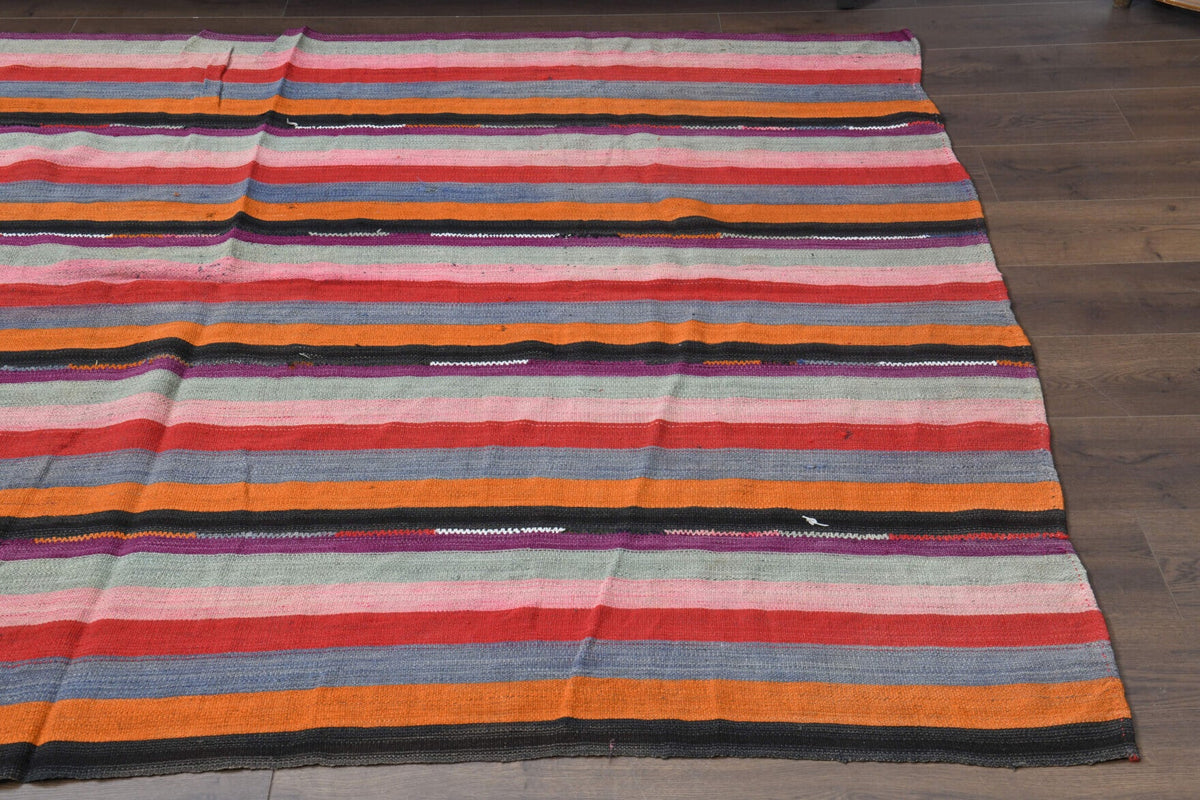 4,67 m² el dokuma vintage kilim – Anadolu, 1960'lar