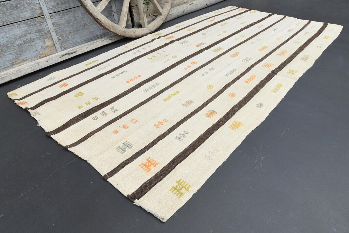 Tek parça el dokuma vintage kilim 146x274 cm (4 m²) – Pera Halı