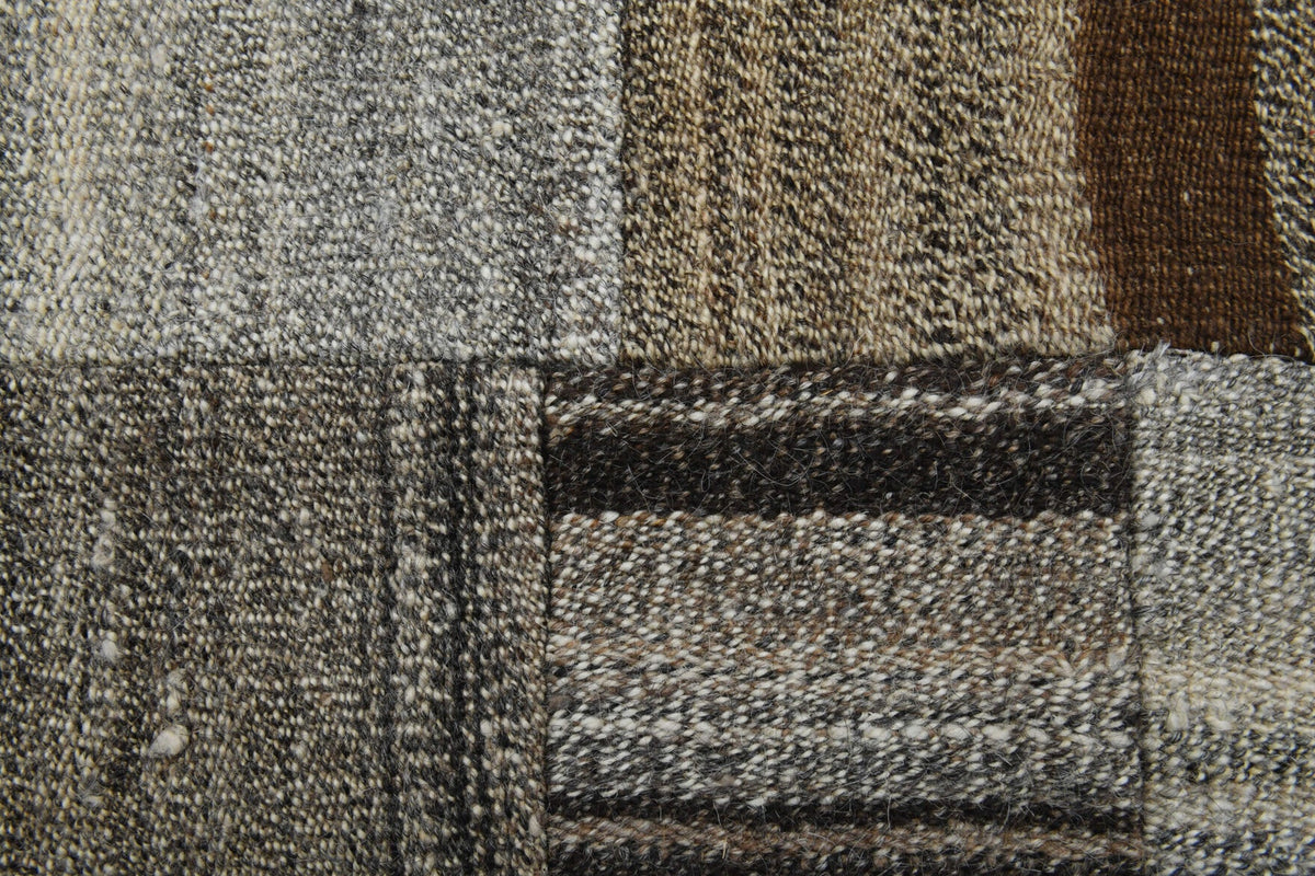 4,77 m² el dokuma vintage kilim – Anadolu, 1960'lar