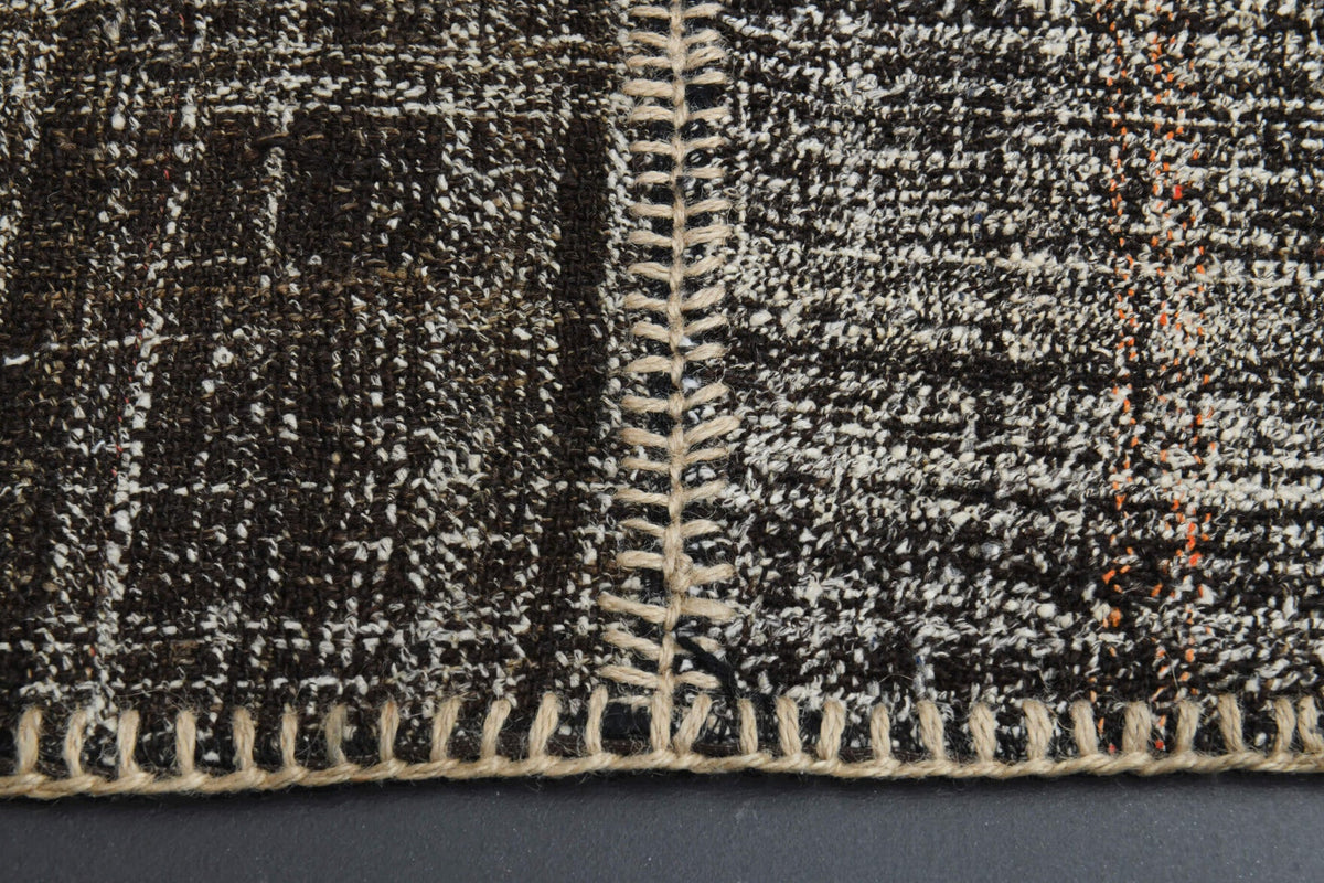 El yapımı vintage halı 173x244 cm oryantal desenli yün - yakın çekim doku detayı