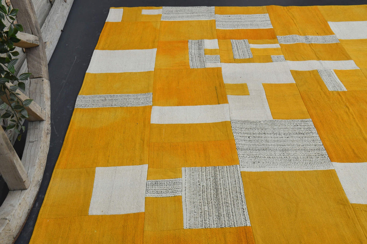 Salon için oryantal desenli patchwork vintage halı – 217x319 cm