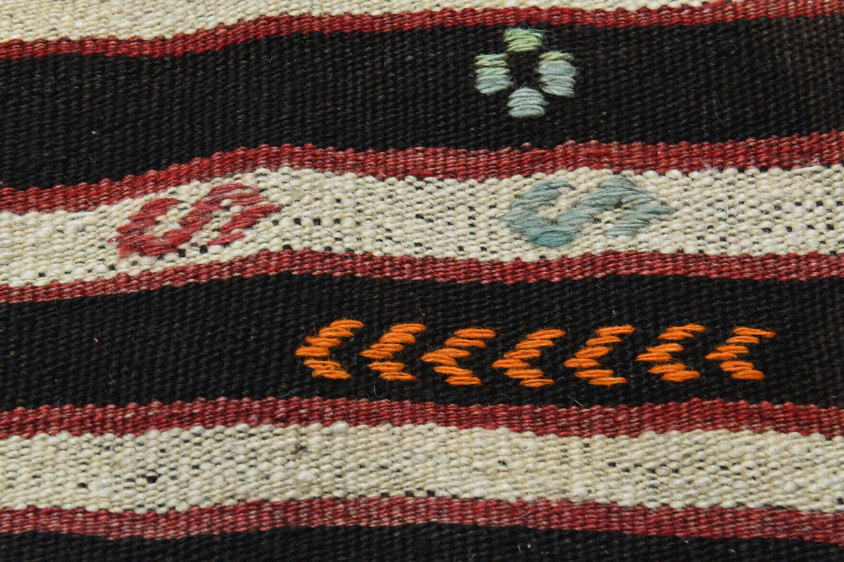 Tek parça el dokuma vintage kilim 199x231 cm (4,6 m²) – Pera Halı