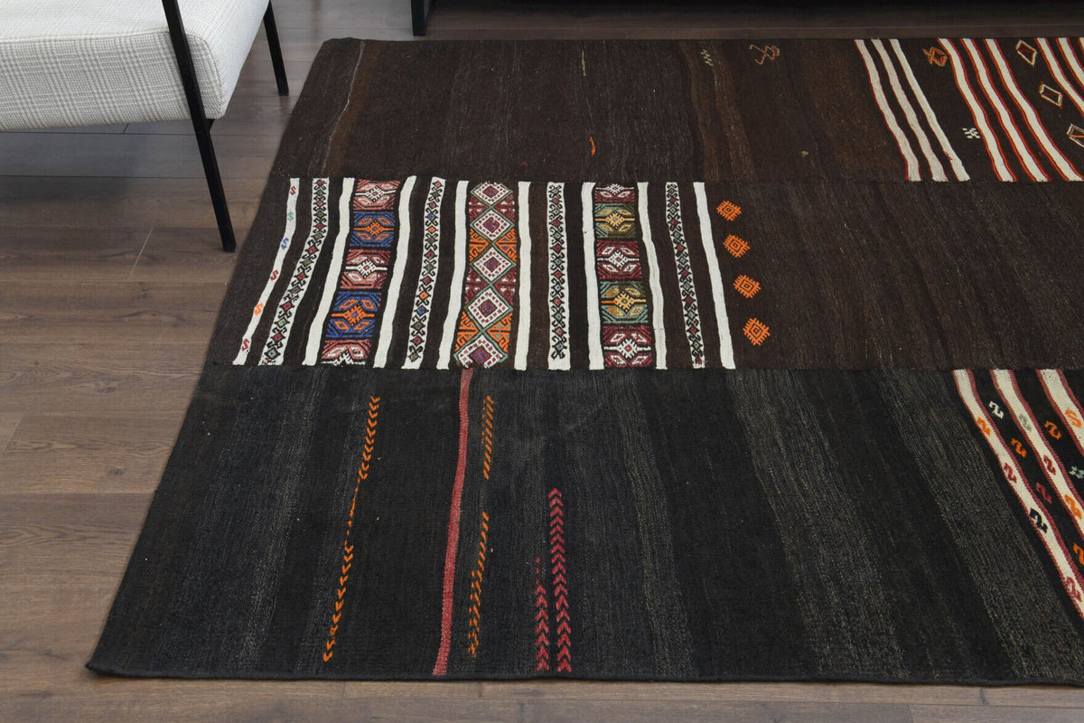 Anadolu kökenli el dokuma kilim – 1960'lar üretimi, oryantal desenli