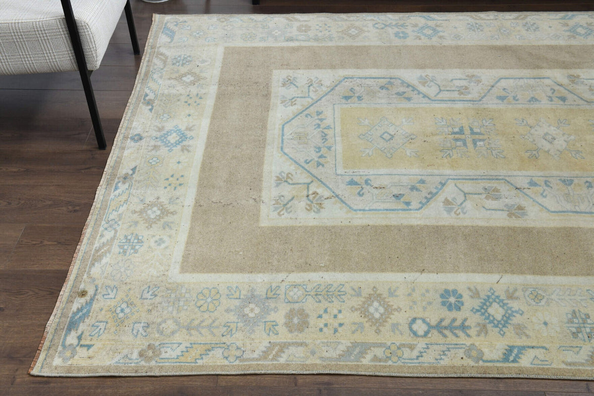 El yapımı vintage halı 198x277 cm i̇kat desenli yün - yakın çekim doku detayı