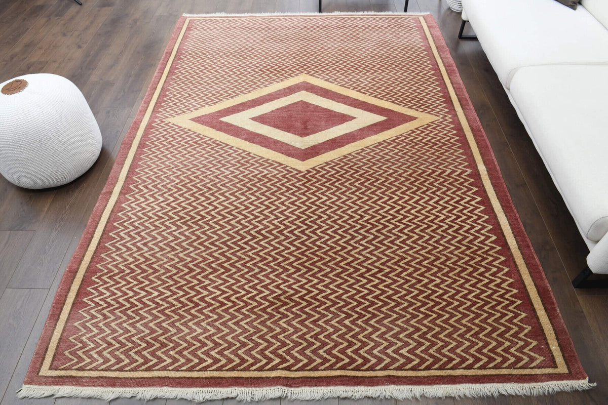 El yapımı vintage halı 196x277 cm geometrik desenli yün - detay görünümü