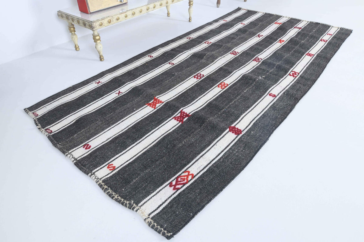 El yapımı vintage halı 107x224 cm çizgili desenli yün - yakın çekim doku detayı