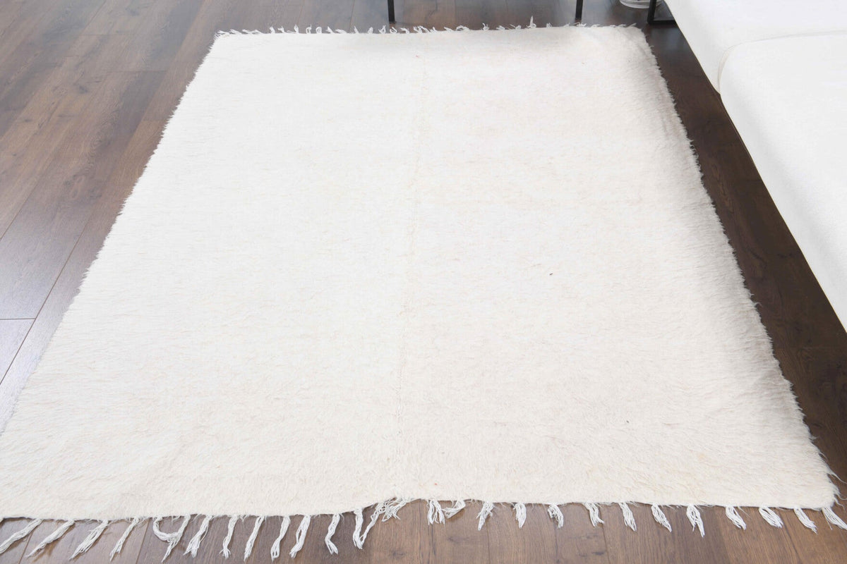 El yapımı vintage halı 150x198 cm düz desenli yün - yakın çekim doku detayı