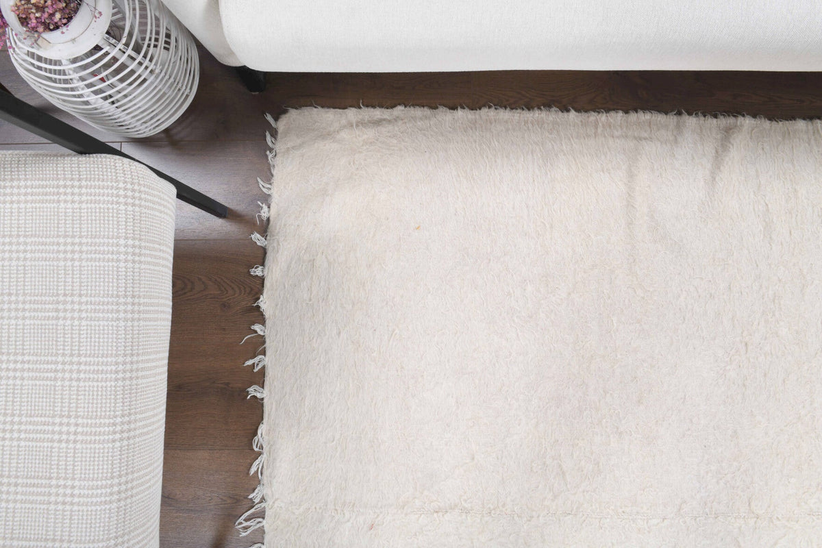 Tek parça el dokuma vintage kilim 149x198 cm (2,95 m²) – Pera Halı