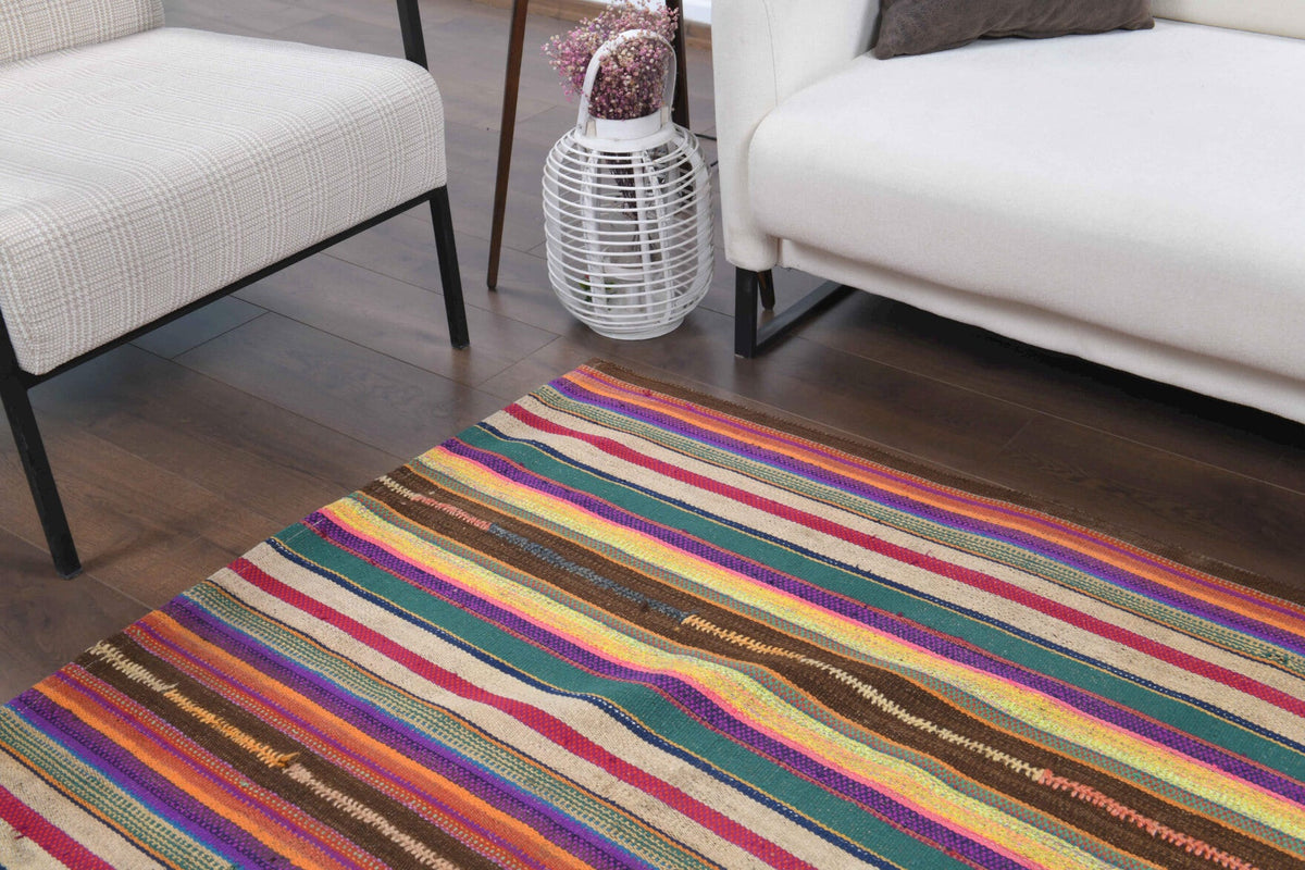 Kırmızı, kahverengi ve mor renkli el dokuma vintage kilim, %100 yün dokuma