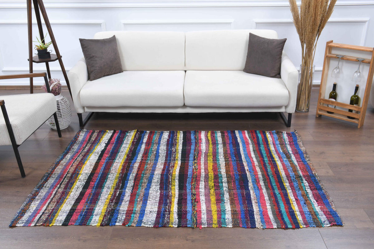 1960'lardan Anadolu kökenli ikat desenli el dokuma vintage kilim, 133x200 cm