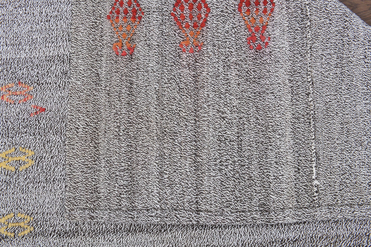 El yapımı vintage halı 163x226 cm i̇kat desenli yün - farklı açıdan görünüm