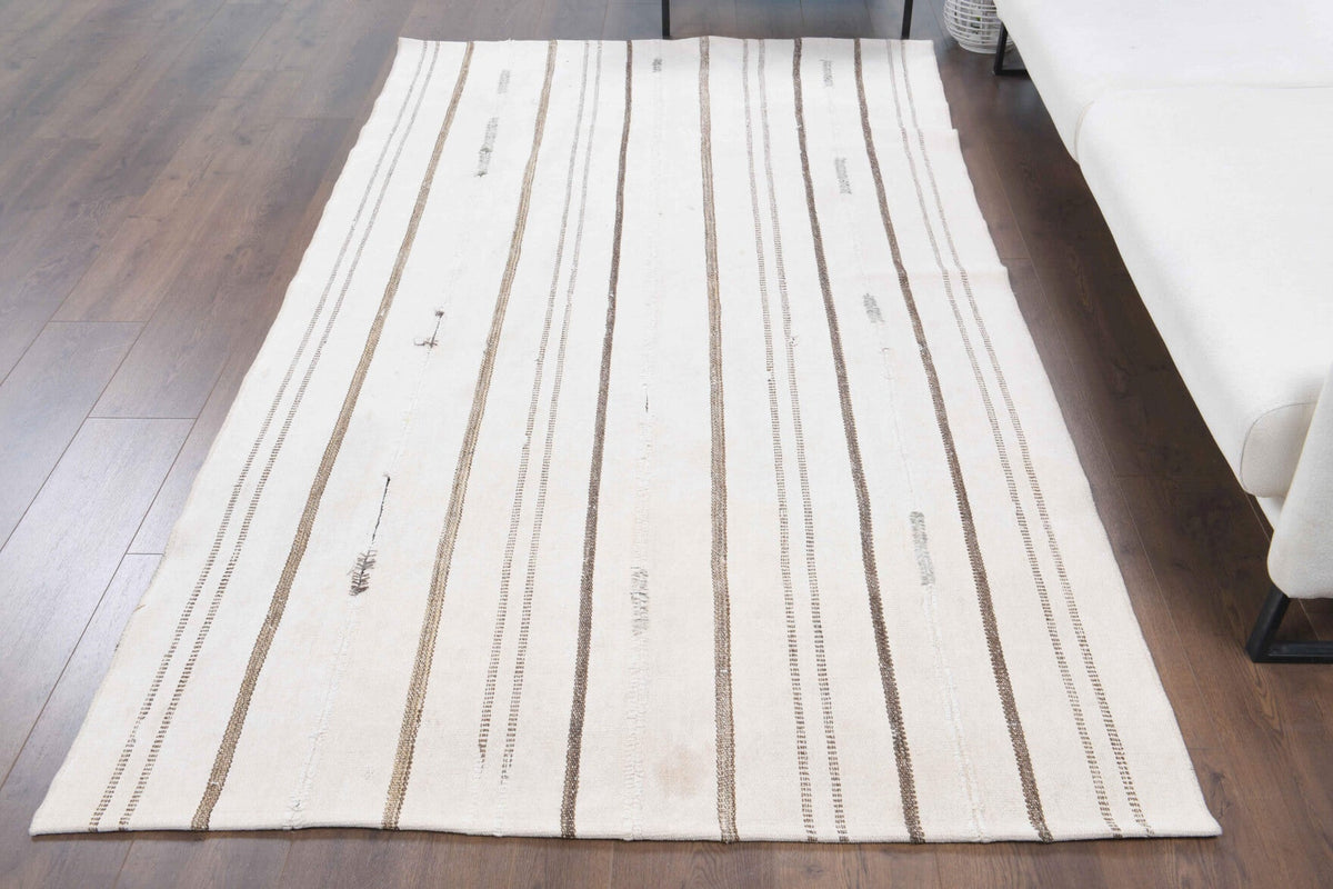 Tek parça el dokuma vintage kilim 143x250 cm (3,58 m²) – Pera Halı