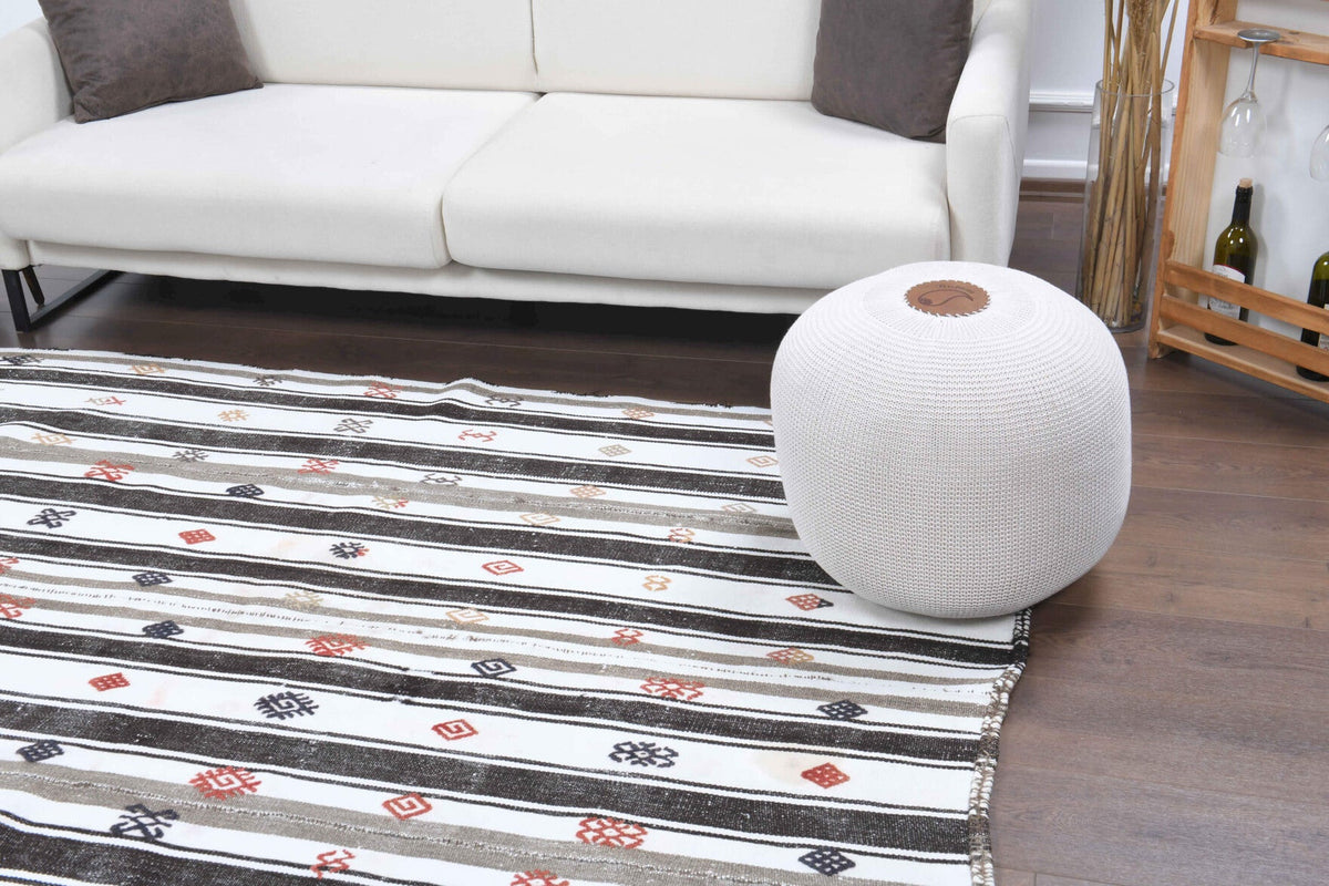 El yapımı vintage halı 163x229 cm çizgili desenli yün - yakın çekim doku detayı