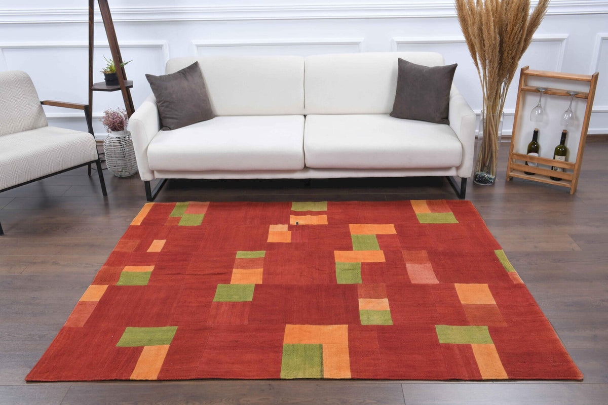 1970'lerden Anadolu kökenli düz zeminli patchwork vintage halı, 155x204 cm