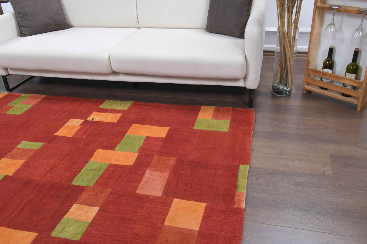 El yapımı vintage halı 155x203 cm düz desenli yün - yakın çekim doku detayı