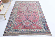 El yapımı vintage halı 132x216 cm geometrik desenli yün - detay görünümü